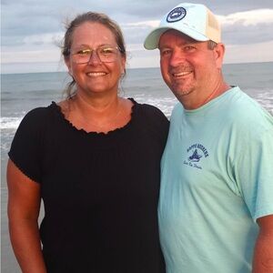 Meet your Posher, Chariti